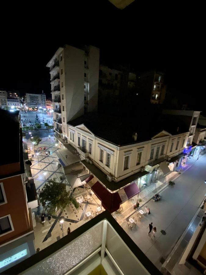 Happy Place! Big, Bright & Central - Ideal For Families And Groups Of Friends Patras Luaran gambar